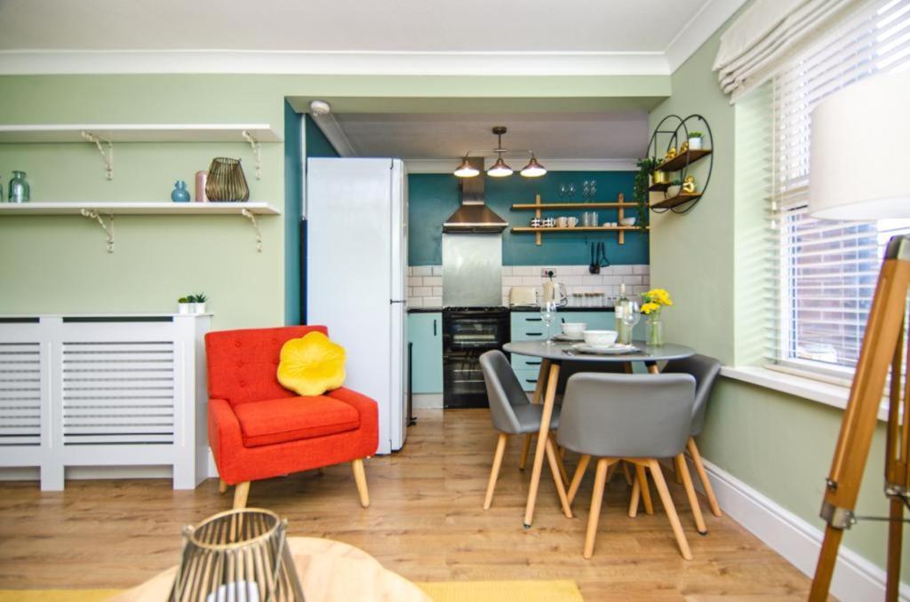 Cosy Lichfield Apartment 외부 사진
